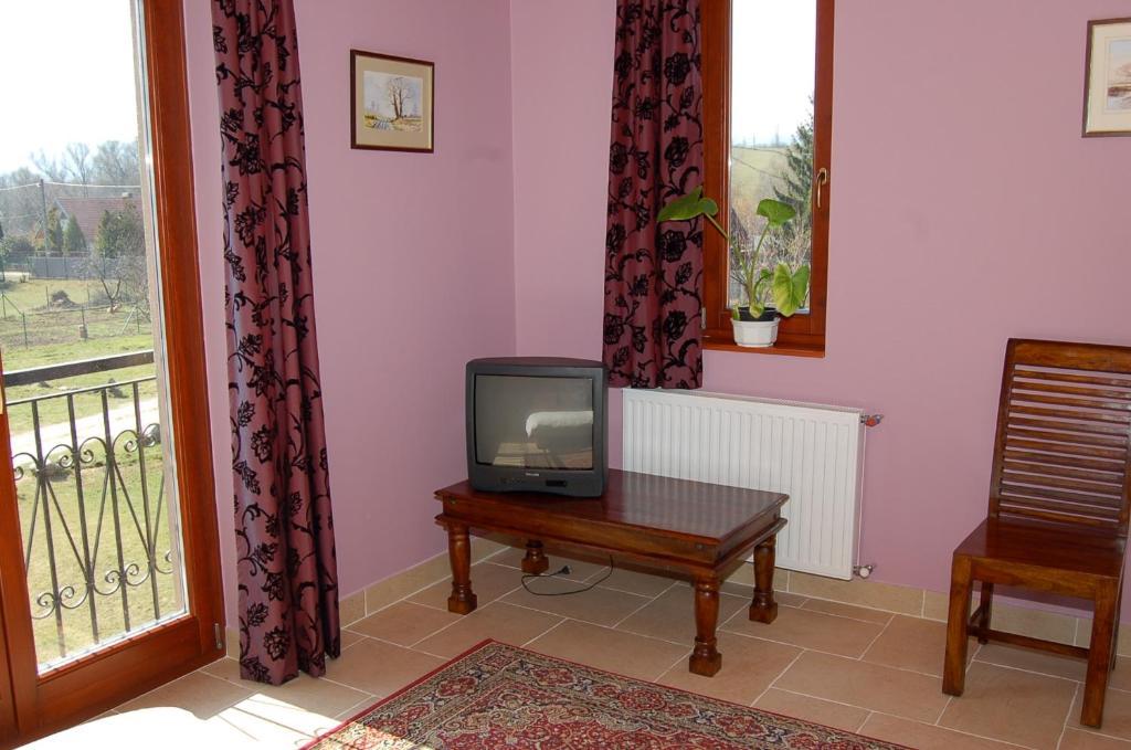 Malomdűlő Farmház Pilisborosjenő Exterior foto